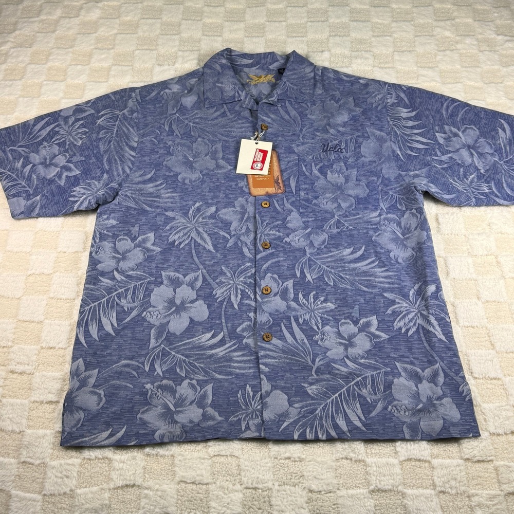 Eagle Dry Goods UCLA Floral Shirt Mens Small Button Down Hawaiian Golf
